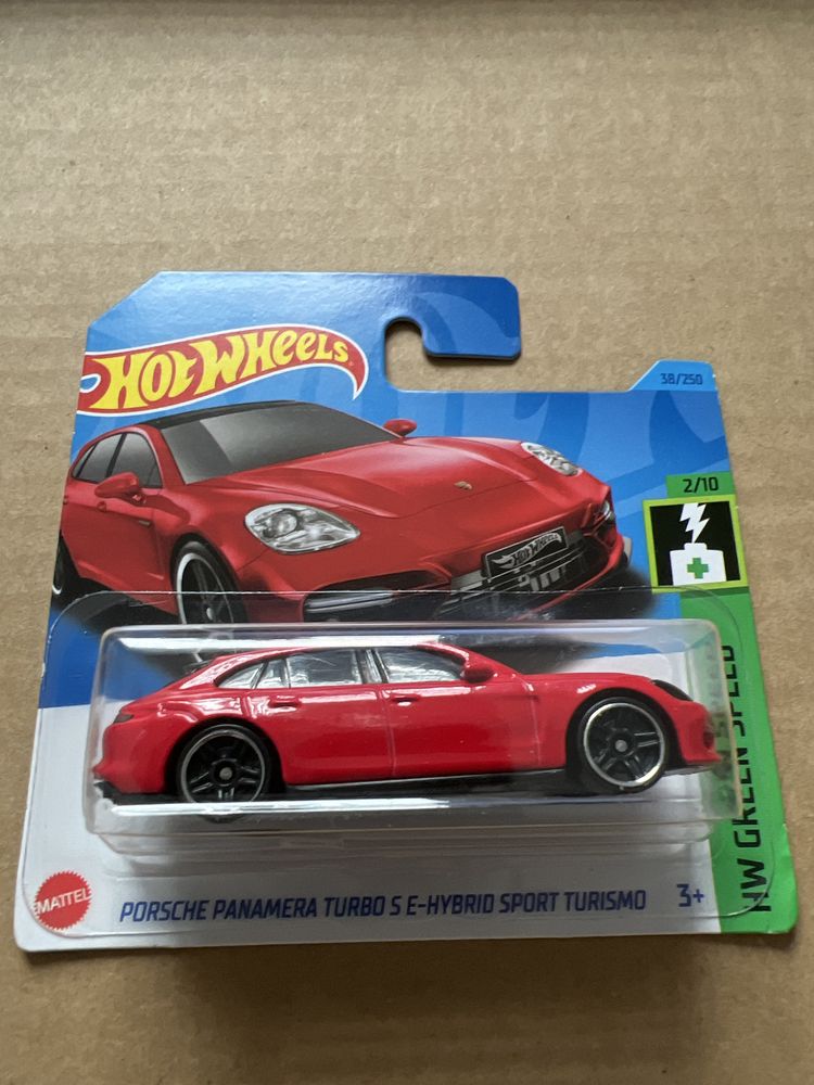 Hot Wheels Porsche Panamera Turbo S