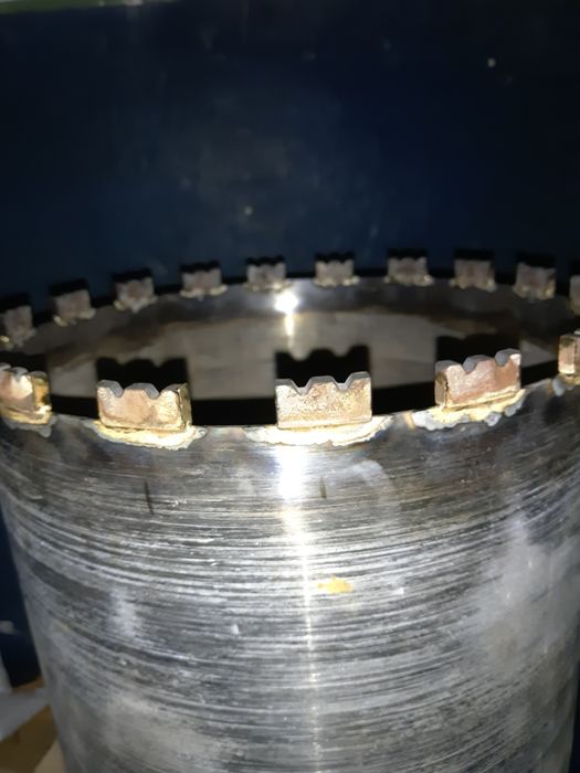 Коронка алмазная.  Восстановление алмазных коронок.  Напайка сегментов