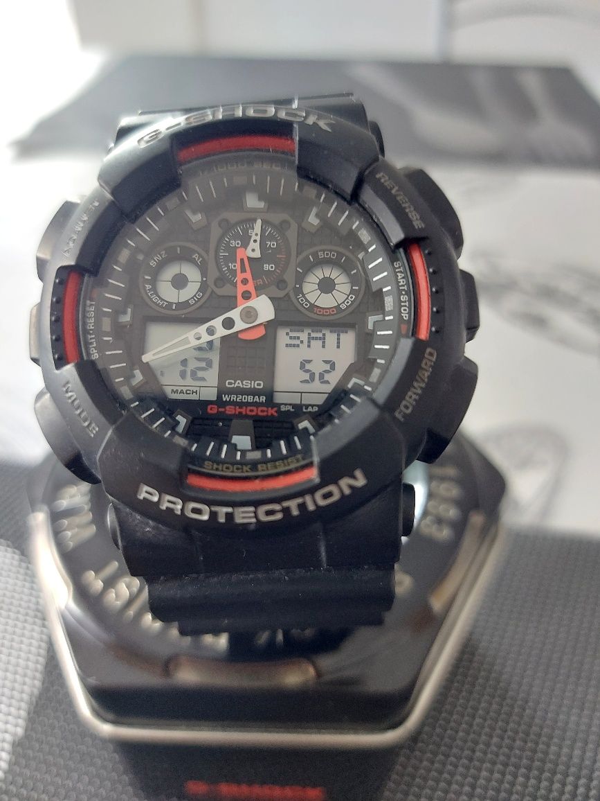 Casio G-shock  GA100