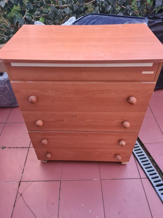 Cómoda com banheira Micuna