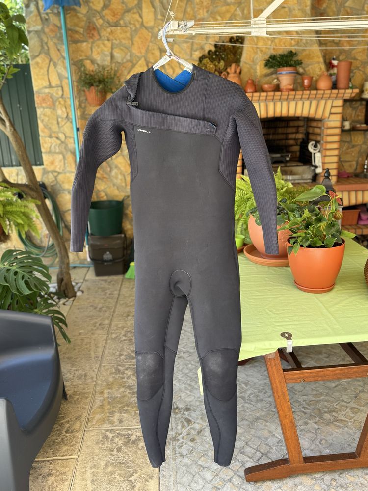 Fato Surf Hyperfreak 4/3+ Tamanho L