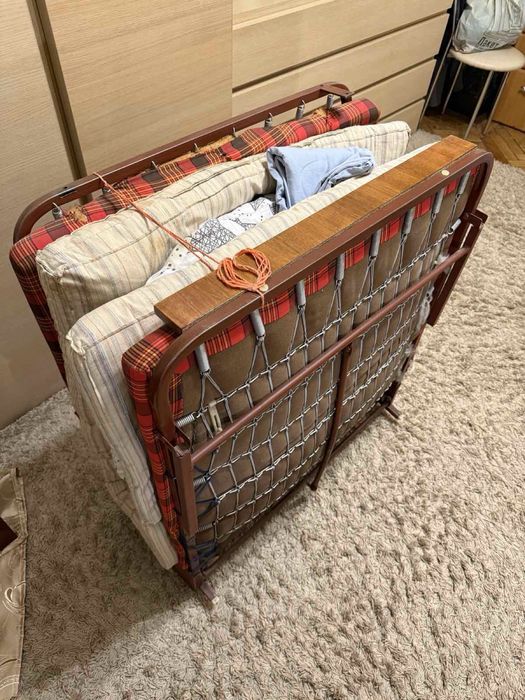 Ліжко розкладне одинарне