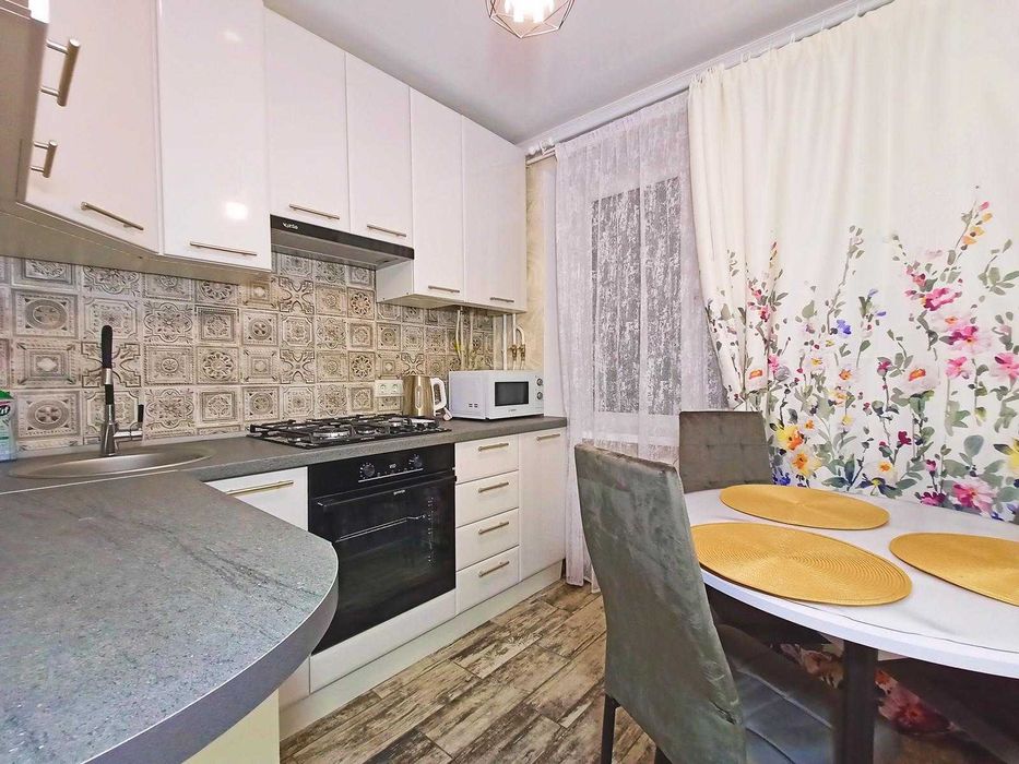 Довгострокова оренда 1-кімн квартири поруч з "Деснянською Правдою".