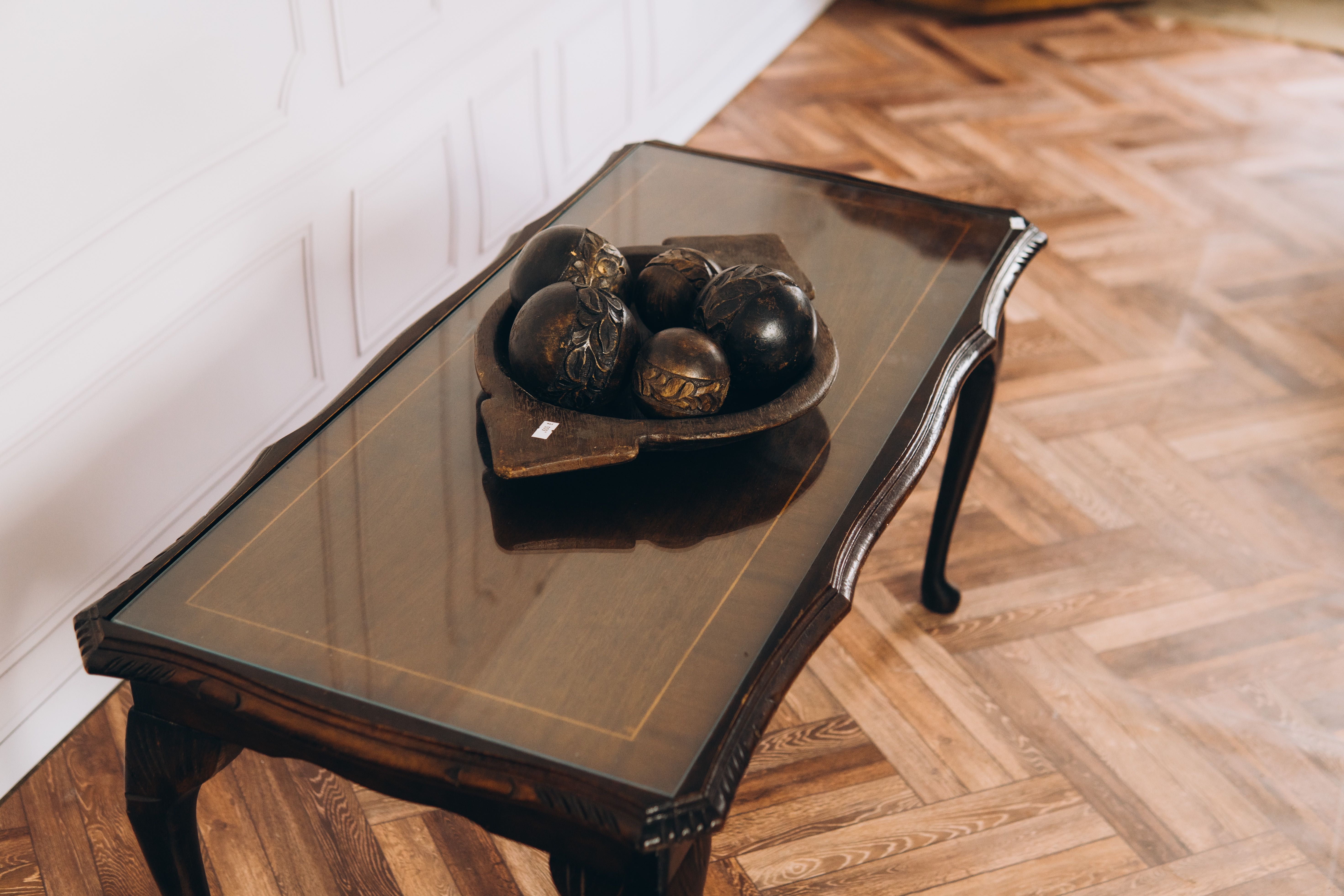 Скляний дерев'яний столик