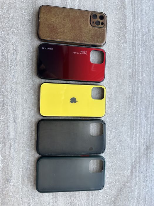 Чохли 5 шт на айфон 11pro б/в