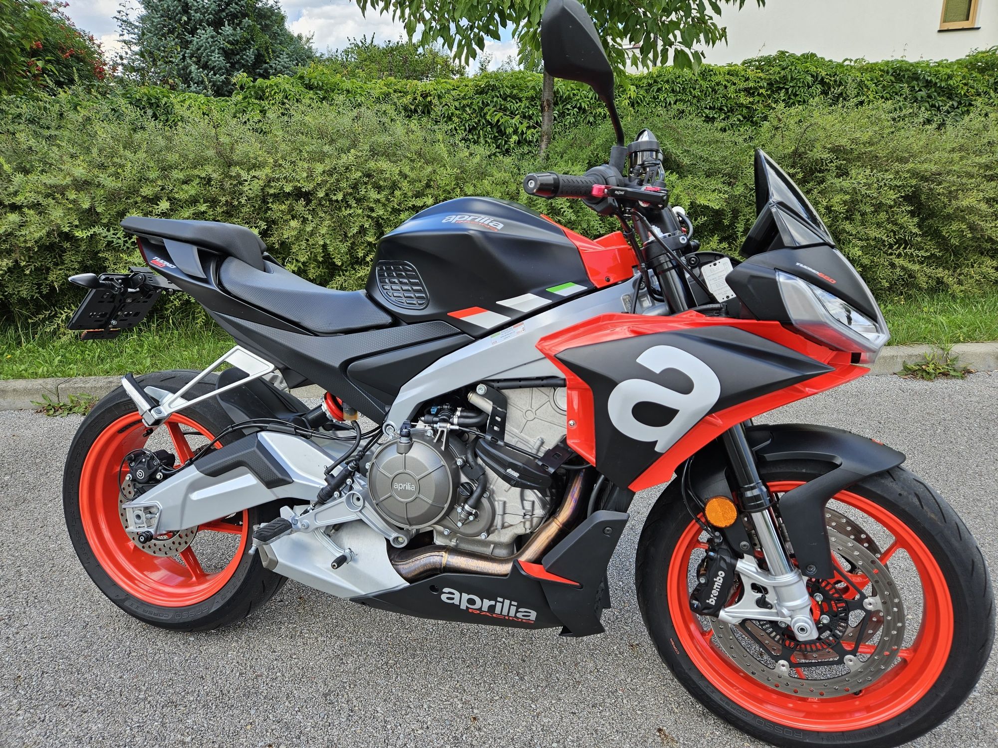 Aprilia tuono 660 rok rs kat. A2 mt07