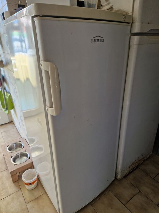 Freezer Electronia congelador a funcionar perfeitamente