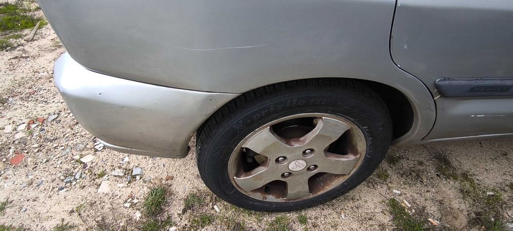 Mitsubishi Space star para peças