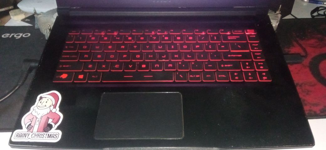 MSI gf63 Игровой Ноутбук 1660ti/ i5 10300h/32gb/ 1tb ssd