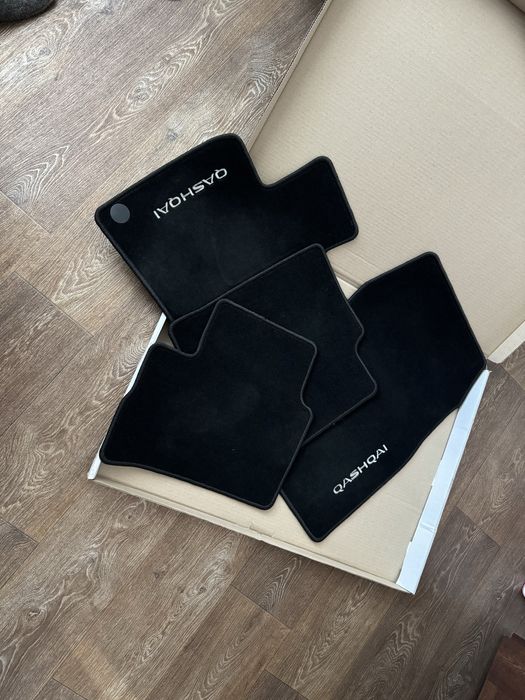 Велюрові коврики Nissan Qashqai (j12) KE7456UN1A оригінал