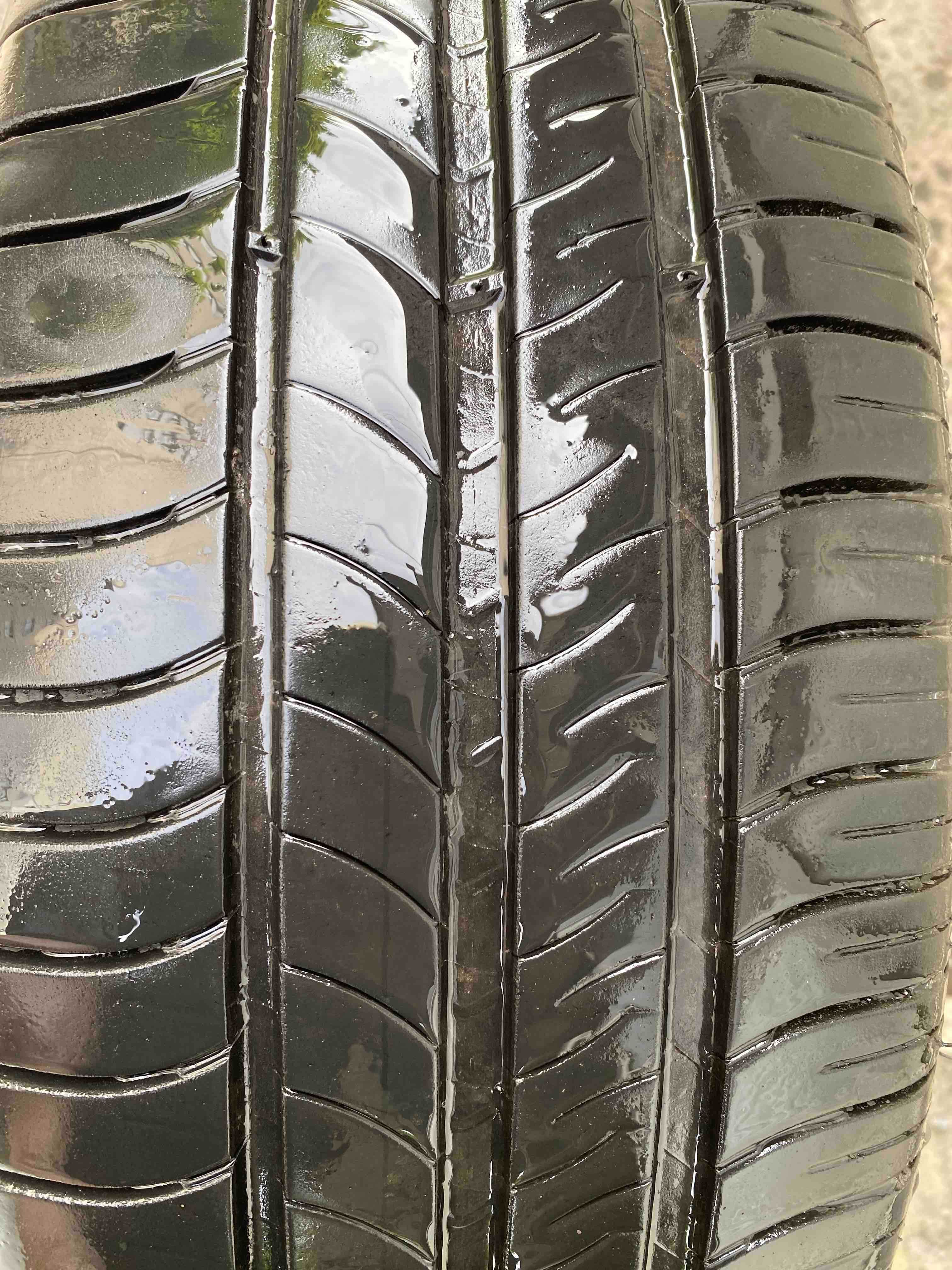 Гума літня MICHELIN 205/60/216 4шт