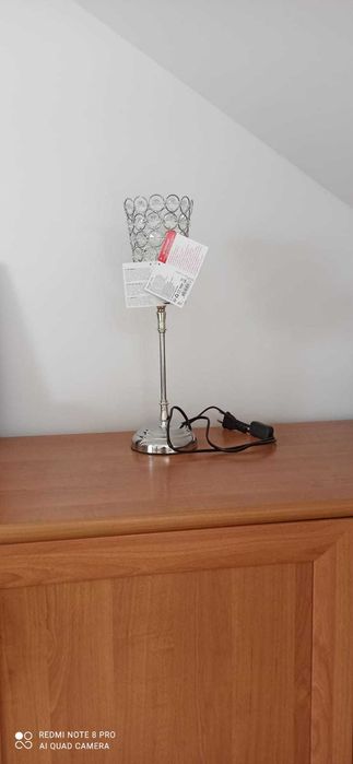 Nowa lampka stołowa kielich z kryształkami