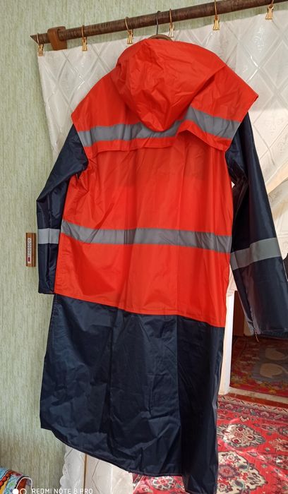 Плащ чоловічий прорезиновий