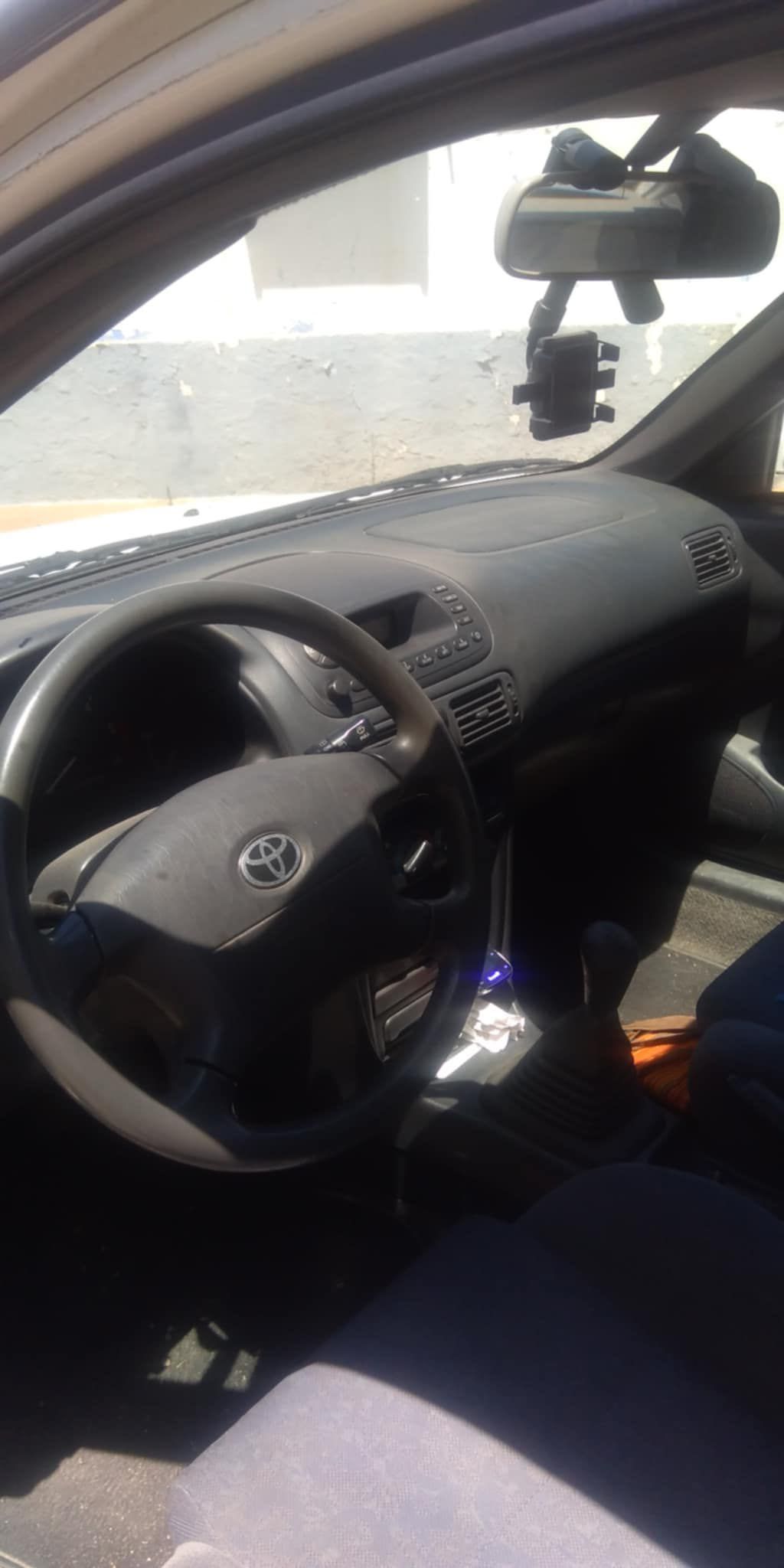 Toyota bem conservado