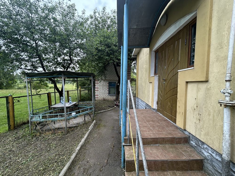 Продаж будинку село Карпилівка