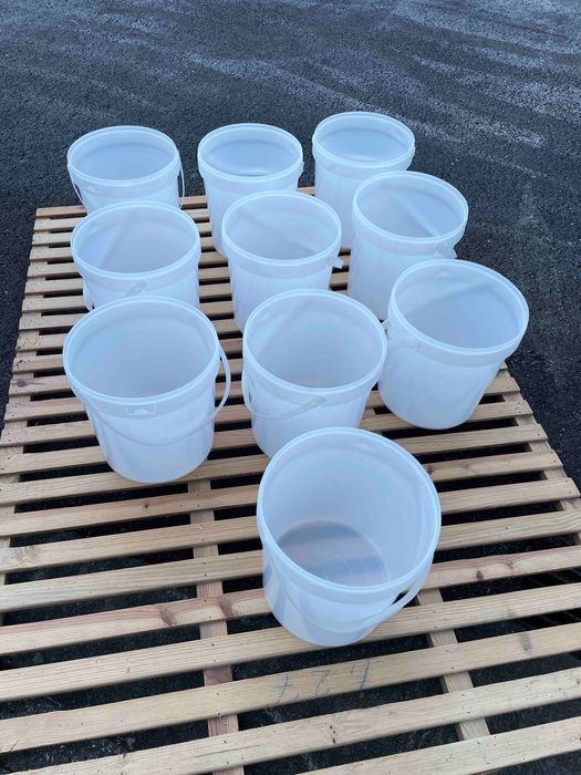 Baldes Plástico 12L - 10 unidades