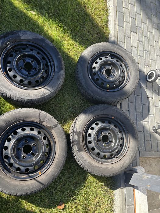 Koła Hyundai 5x 114,3 ET 46 195/65R16