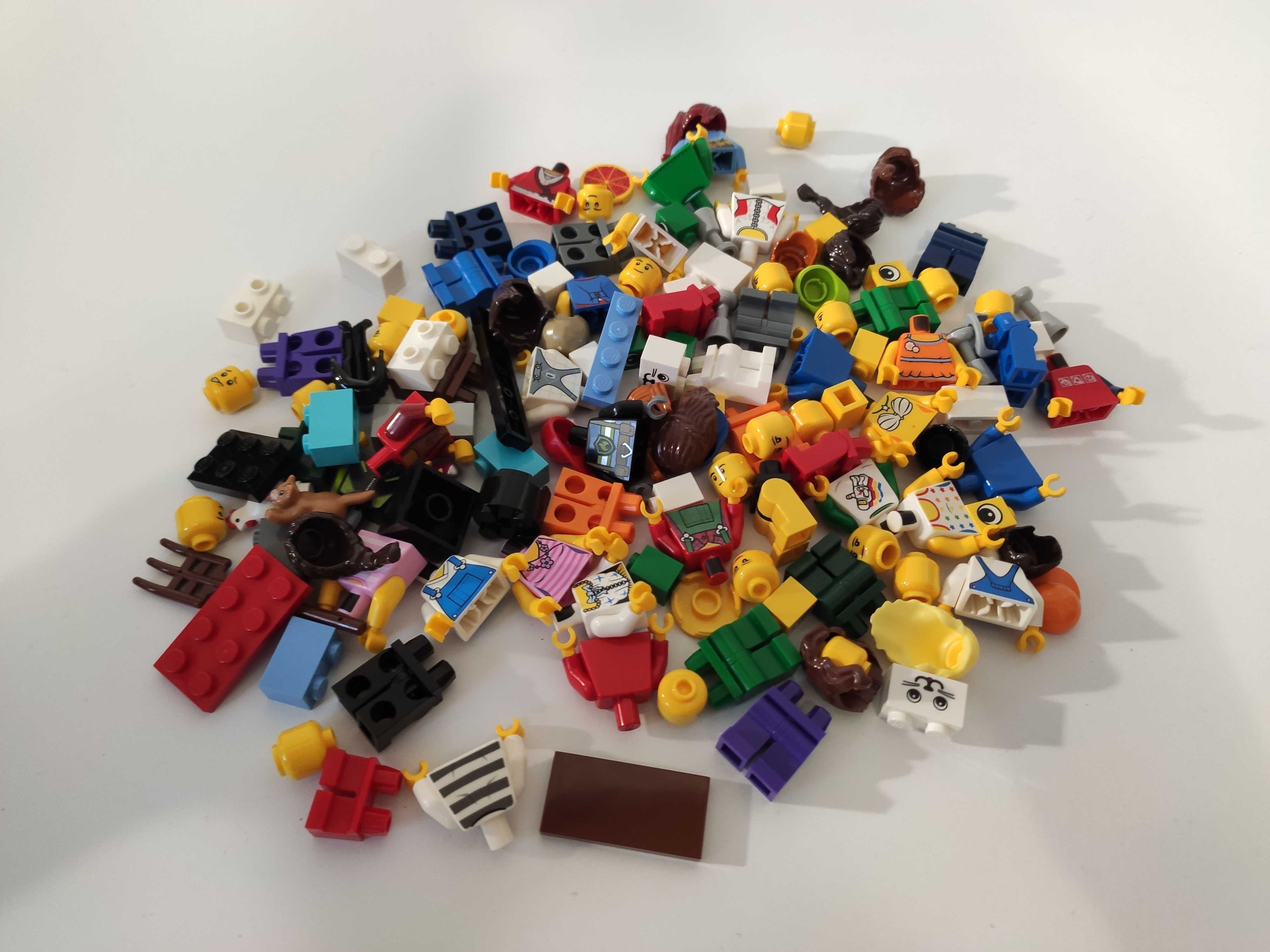 Мініфігурки та деталі LEGO
