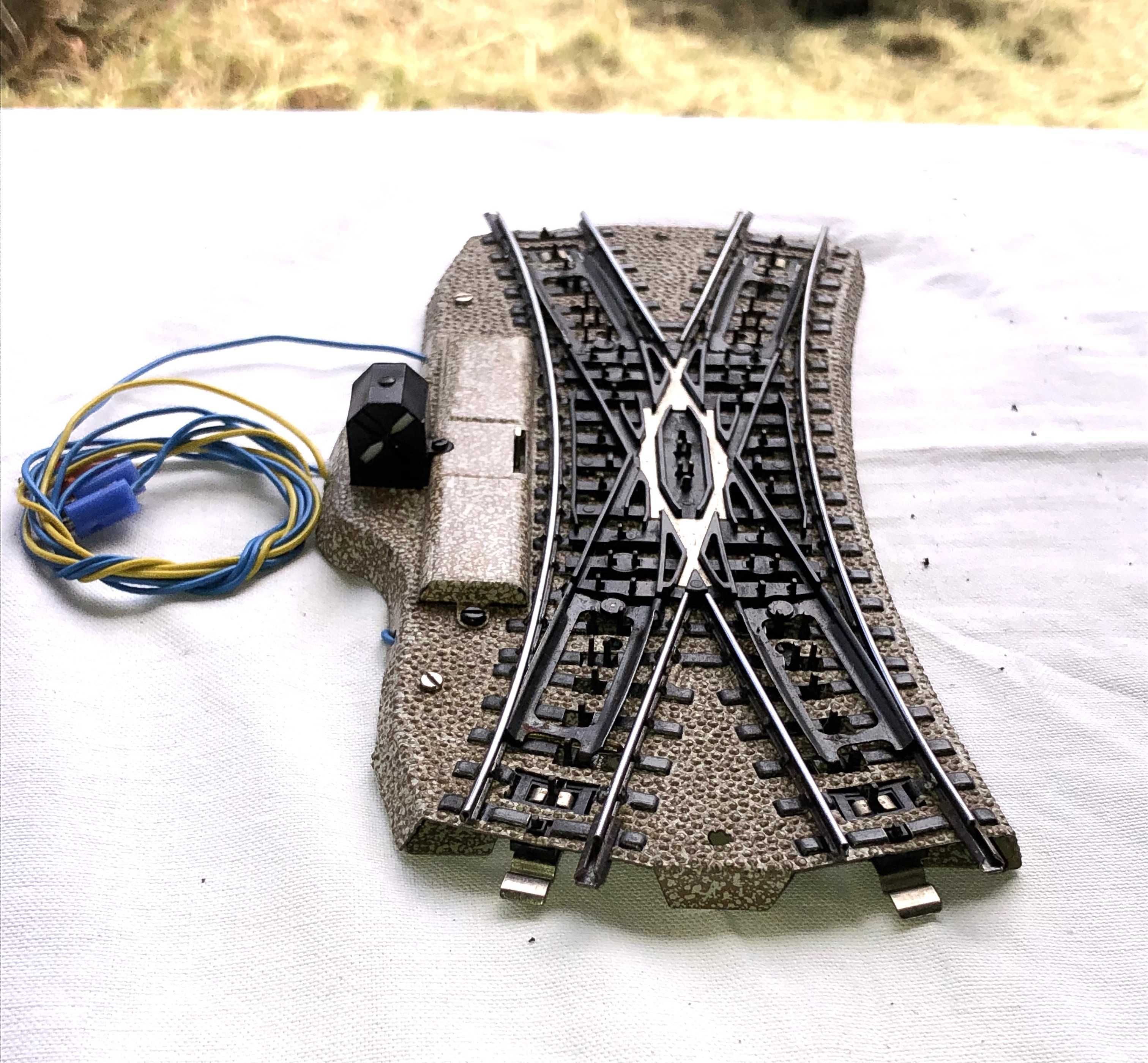 MARKLIN 5128, Cruzamento eléctrico duplo