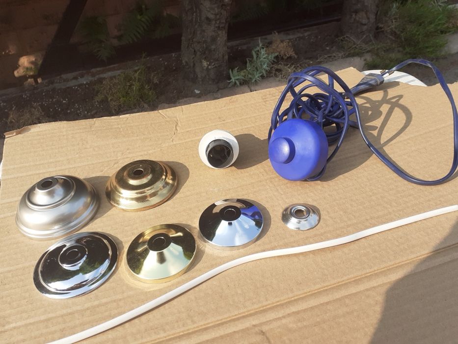 Sprzedam części  do żyrandoli z nierdzewki I złote metalizowane.