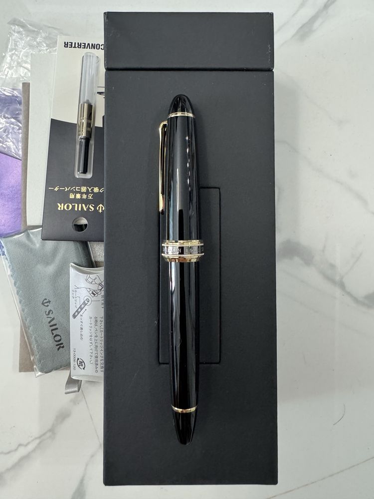 Пірʼяні ручки - Sailor, Pelikan, Pilot, Ferris Wheel Press