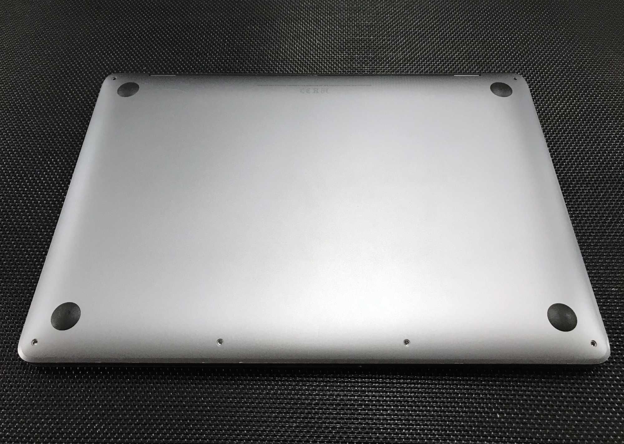 MacBook Pro M1 (2020) (A2338) - Peças