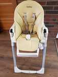 Fotelik do karmienia Peg Perego