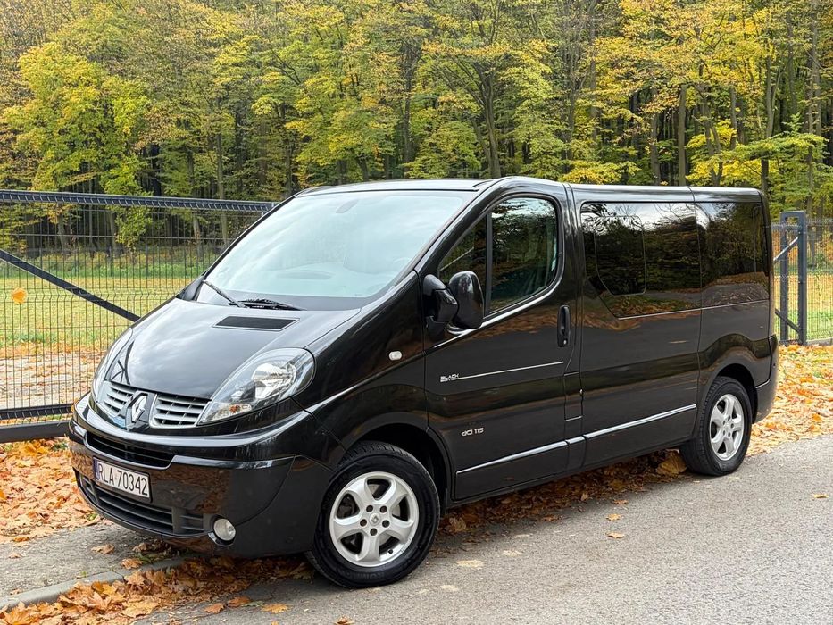 Renault Trafic 2.0 DCi 115KM Passenger Black Edition 8 osób NAVI Tempomat_I WŁ