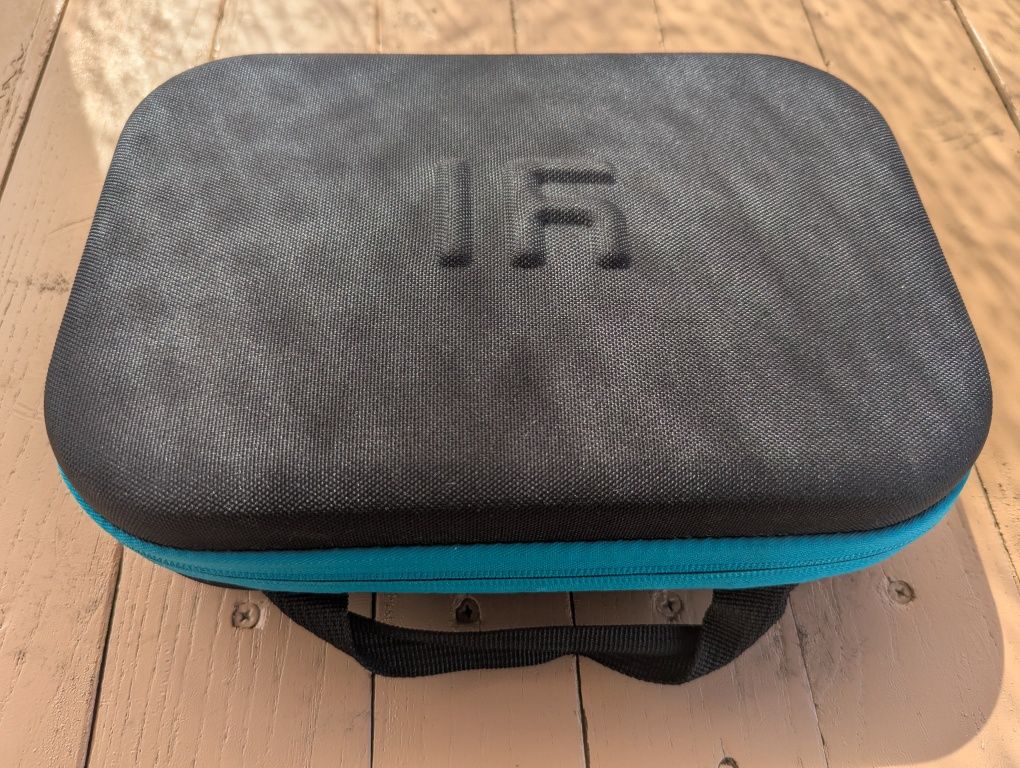 Продам xiaomi yi action camera