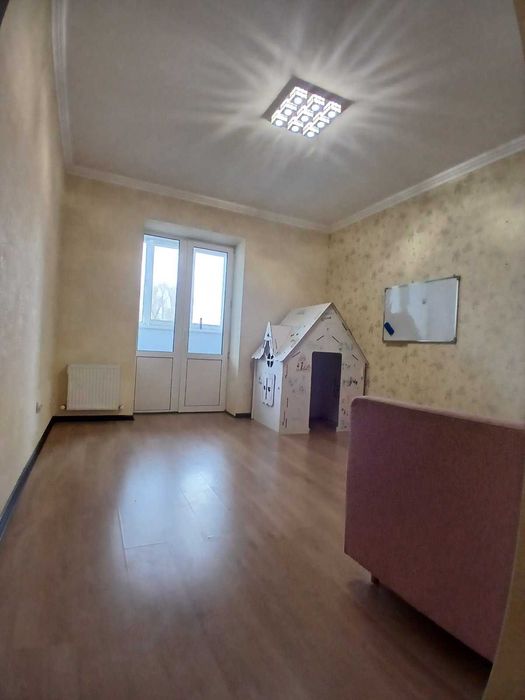 Оренда 2 кімн. квартири,  автономне опалення, центр