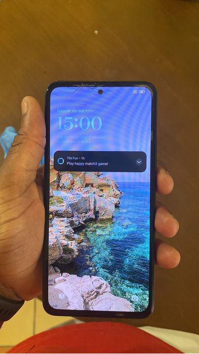 Redmi em bom estado tudo de origem pouco tempo de uso liga pra nos ok.