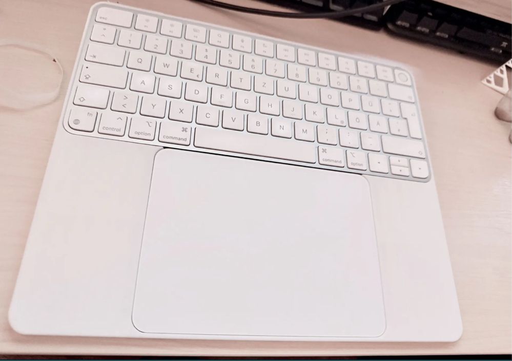 Підставка для Apple Magic Keyboard 2 та Magic Trackpad