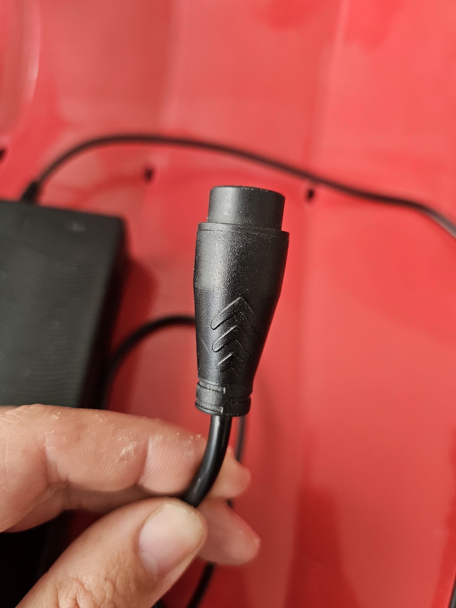 Carregador dualtron 60v( 66.4v)(Victor, spider, entre outras)