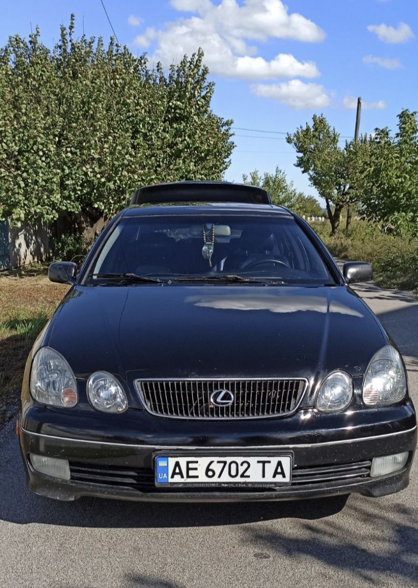 Продам Lexus GS 300