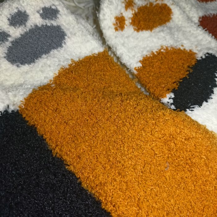 Теплые плюшевые женские носки кошачьи лапки