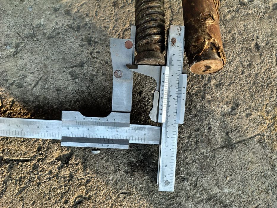 NOWE 117cm śruby do tokarni pociągowa w konserwacji papierze śruba