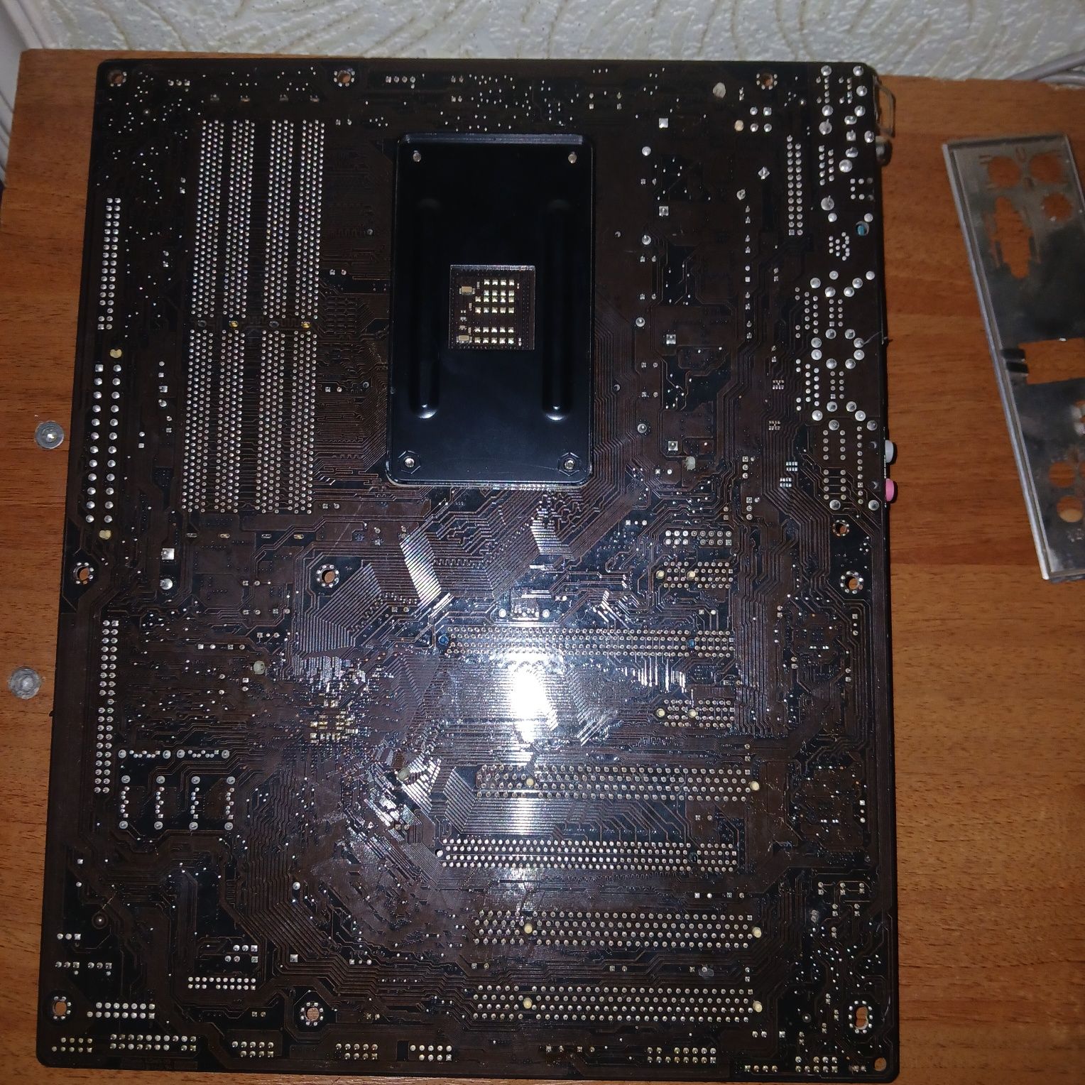Материнская плата, АМ2+ DDR2.