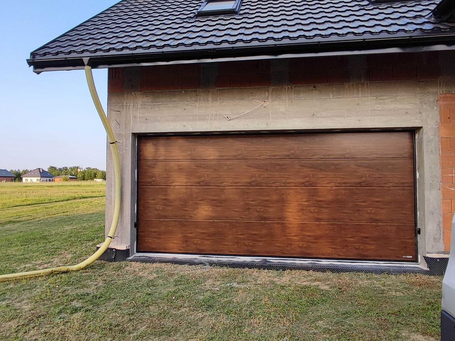 Brama garażowa złoty dąb 3000x2250