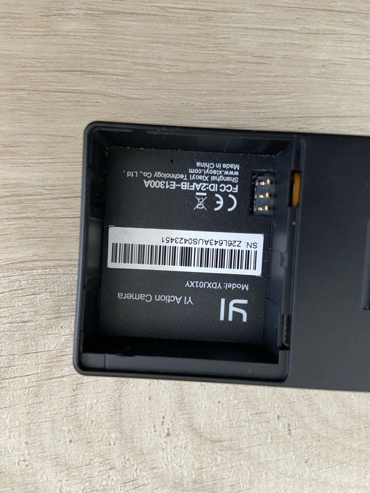 Kamera sportowa Xiaomi Xiaoyi Yi Action czarna plus akcesoria