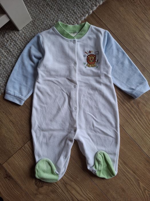 74cm welurowy pajacyk, śpioszki niemowlęce