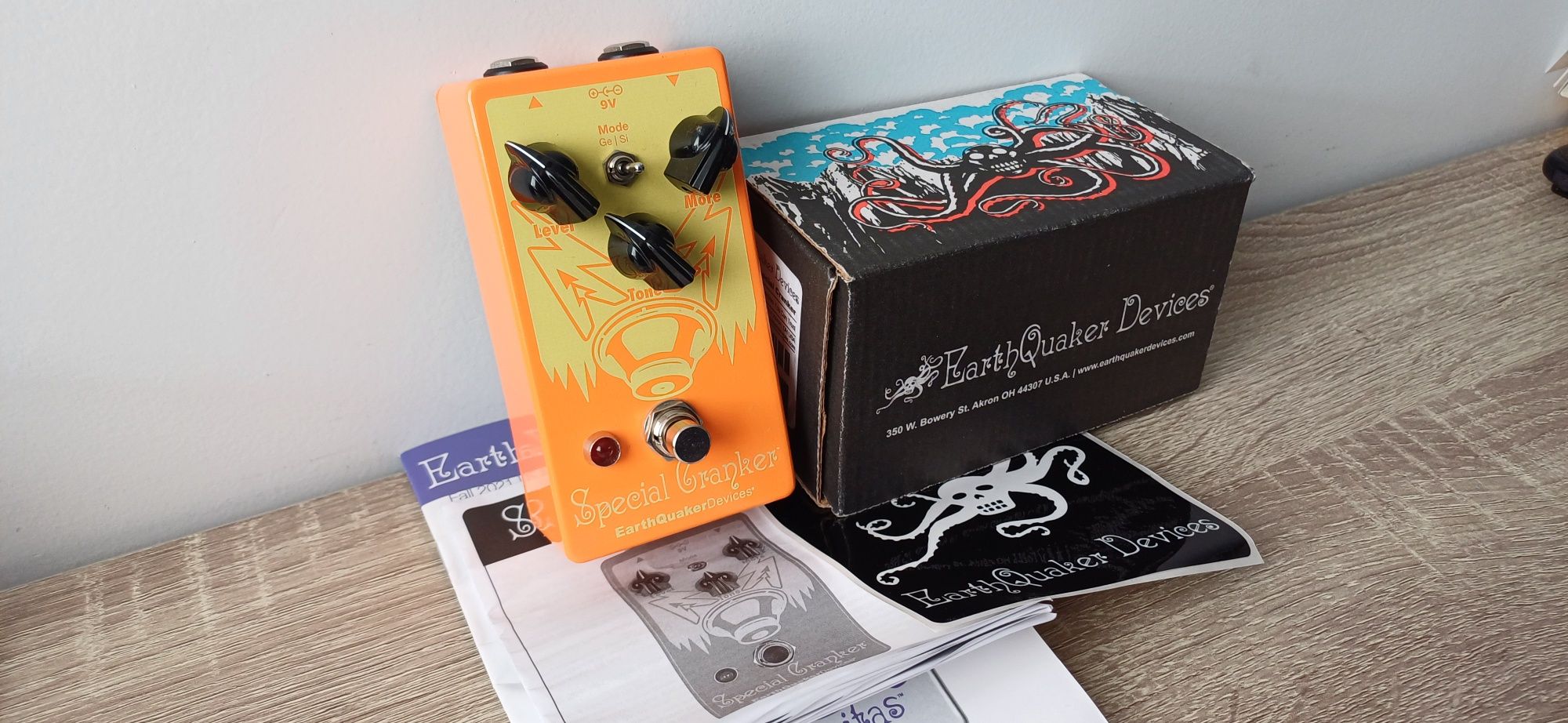 Earthquaker Devices Special Cranker Medium-Gain Overdrive Booster