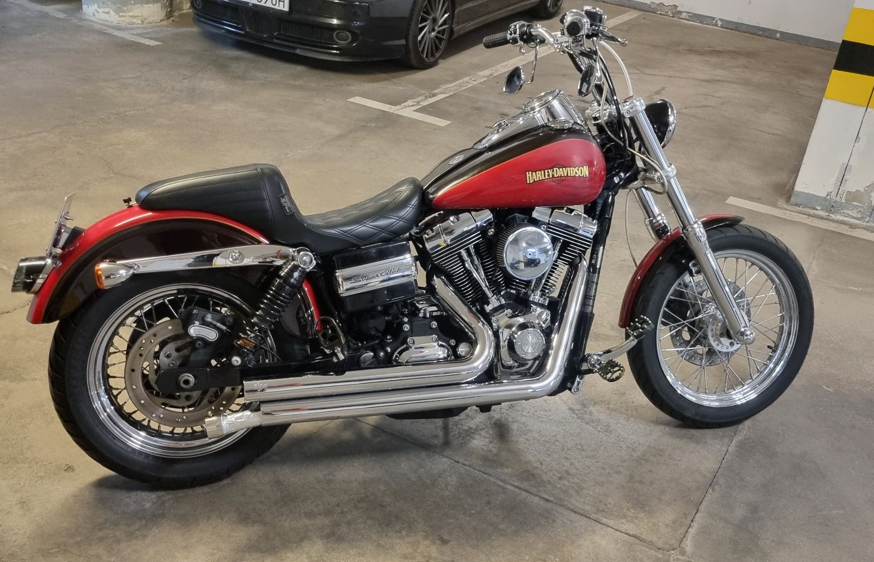 Harley Davidson Dyna Super Glide Custom