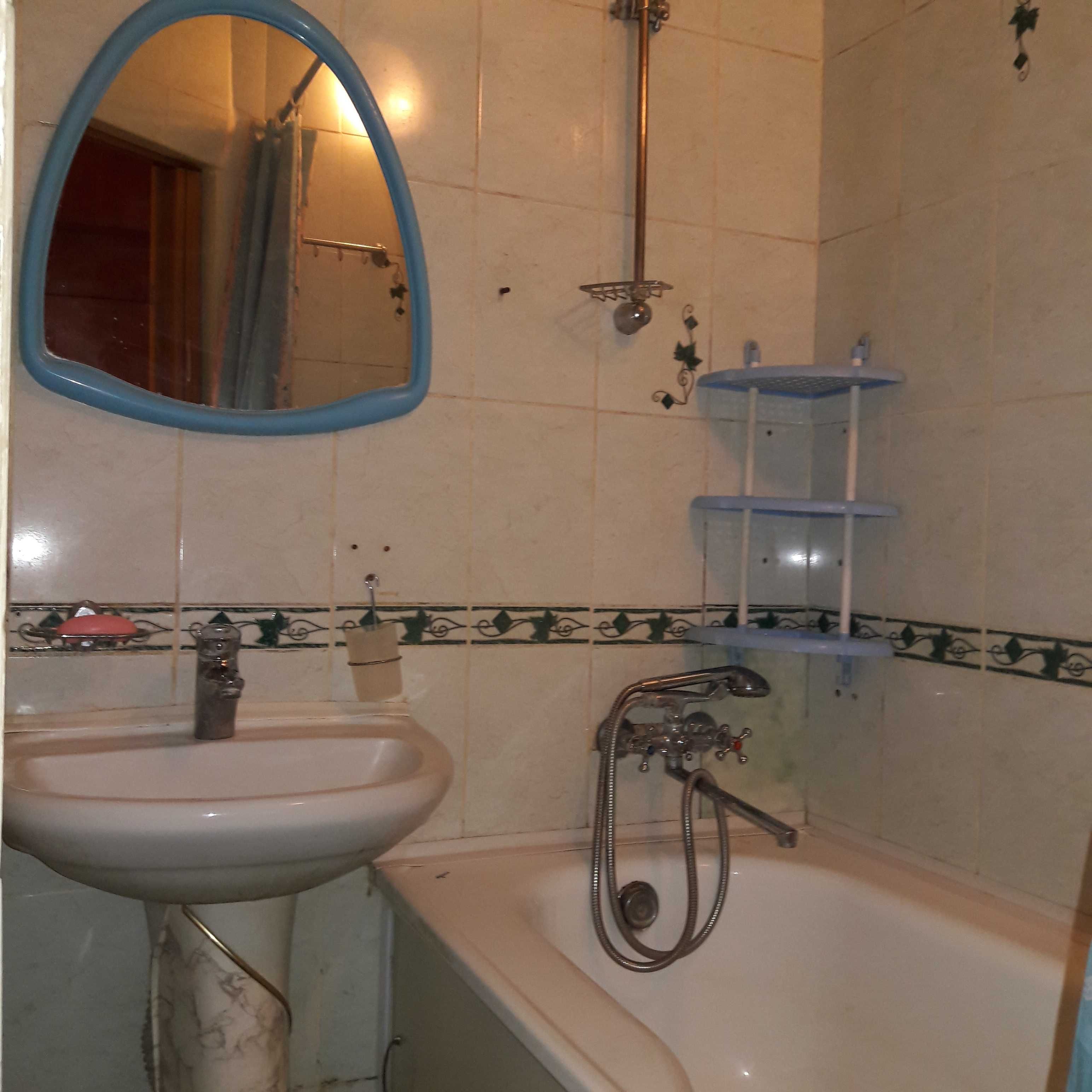 Продам 3-х ком. квартиру. Павлово Поле, ул. 23-Августа, 13-А