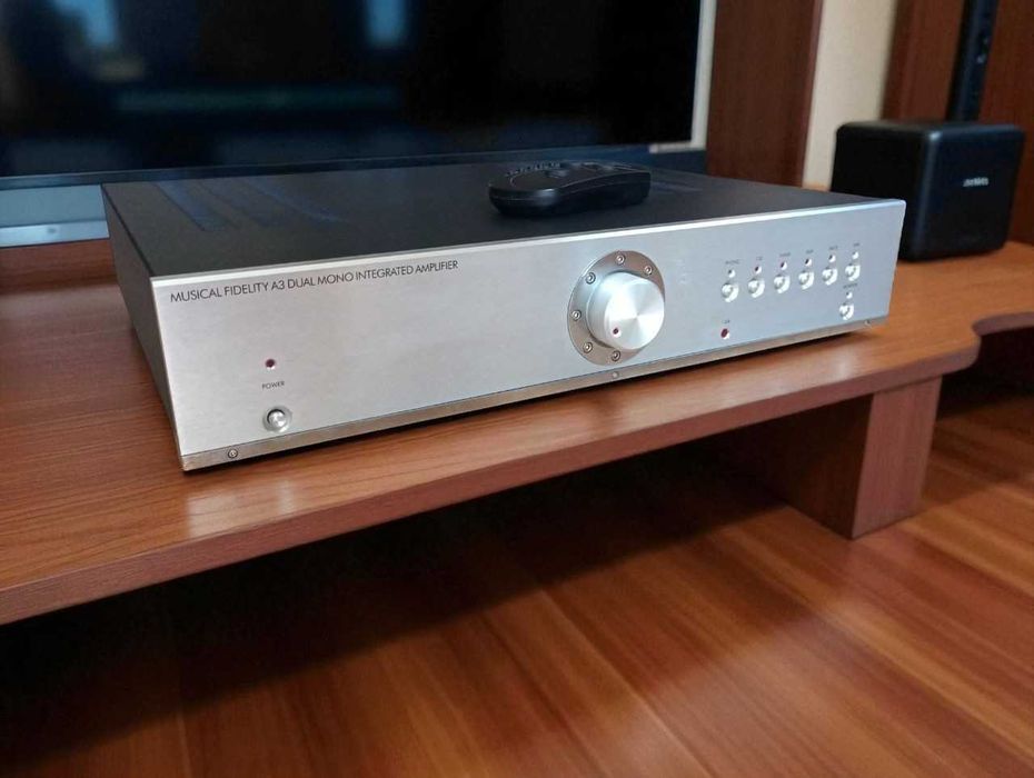 Продам інтегрований підсилювач Musical Fidelity A3 подвійний моно