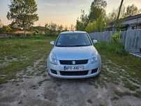 Sprzedam SUZUKI SWIFT 1.3 benzyna 2010 rok