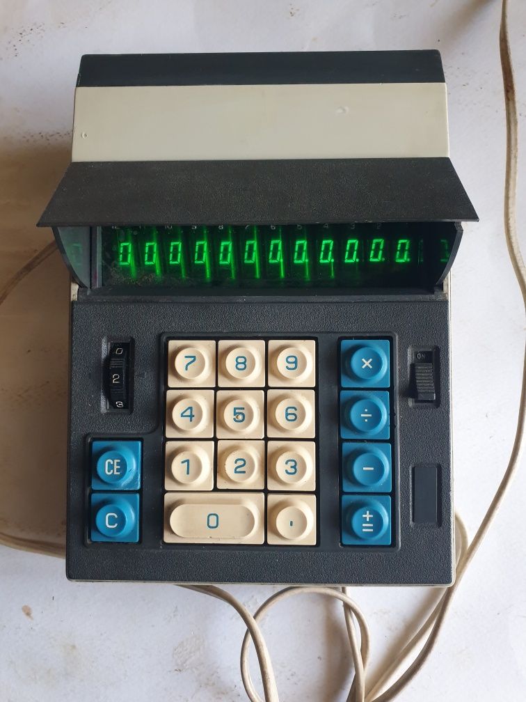 Kalkulator Elwro 105-LN, Mera-Elwro