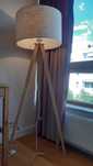Lampa trojnóg drewno jesion Westwing scandii