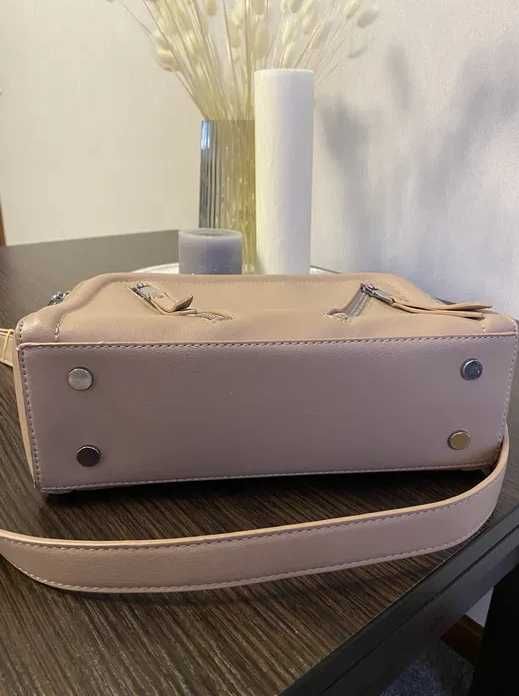Женская сумочка reserved бежевая