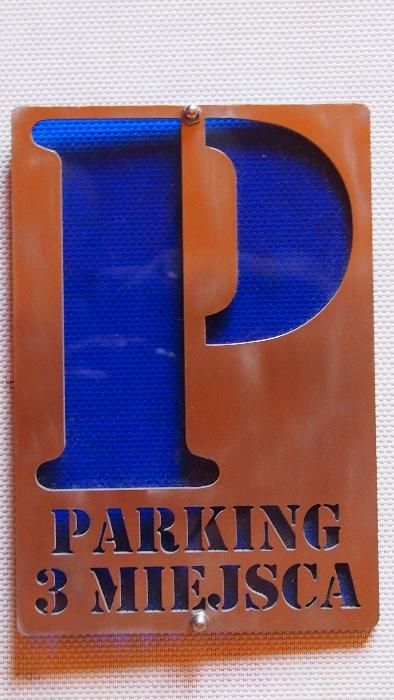 Tabliczka PARKING nierdzewna + niebieskie plexi
