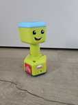 Hantle interaktywna zabakwa z Fisher Price